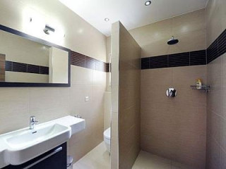 CENTOVI DVORI private villa (Drvenik)