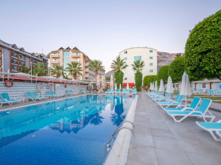 ARMAS BEACH HOTEL