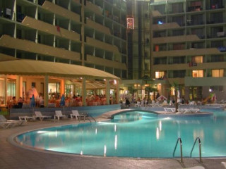 ENAVLION BOUTIQUE HOTEL BATAGIANNI