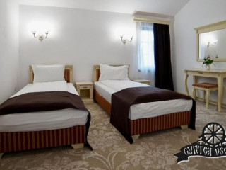 Curtea Veche Hunedoara