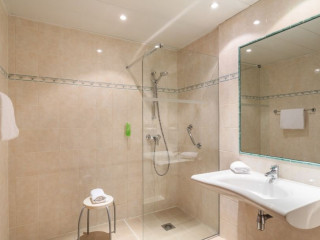 Quality Hotel Menton Mediterranee