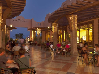 Charmillion Sea Life Resort