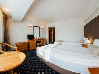 BEST WESTERN BUCOVINA CLUB DE MUNTE 