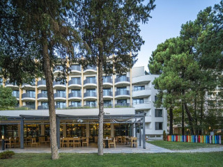 HVD CLUB HOTEL BOR