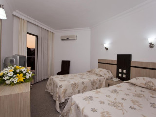 MONTE CARLO HOTEL
