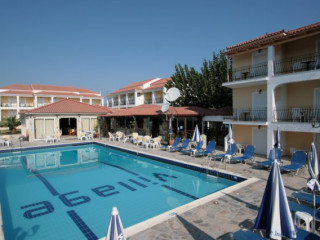 Village Inn Studios Family Apartments (Laganas)