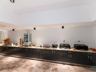 HOTEL JOHANN STRAUSS.