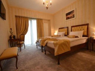 The Arlington Boutique Hotel