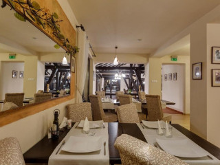 Casa din Bran Inn Cuisine