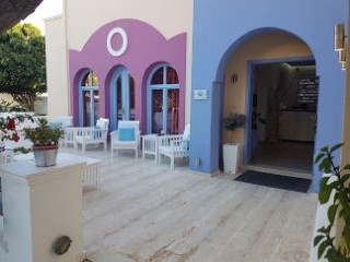 Acqua Vatos Hotel (Kamari - Santorini)