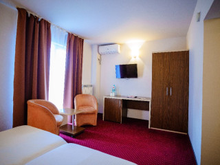 HOTEL BACOLUX AFRODITA RESORT SPA