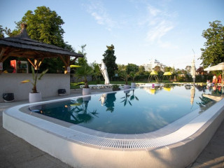 IULIA RESORT cm