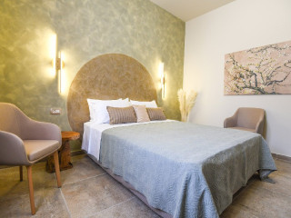 Vivis Hub City Luxury Apartments 