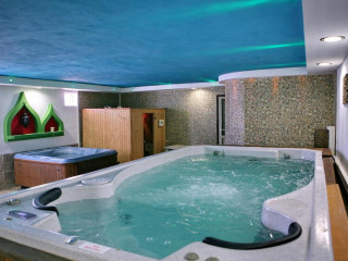 HOTEL MALEMI (SKALA KALLONI) - vechi
