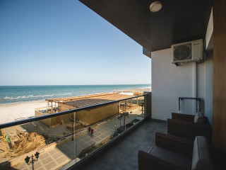 Apartel Helios House