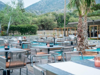 King Minos Retreat