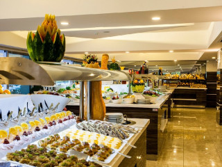 AVENA RESORT SPA HOTEL.