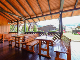 PENSIUNEA LA BELLA VISTA