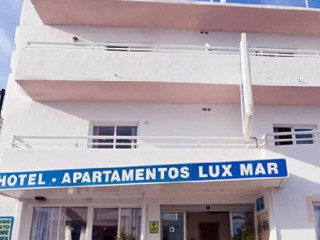 Lux Mar Complex