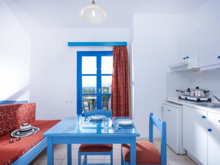 Astra Village Apartments and Suites (Koutouloufari)