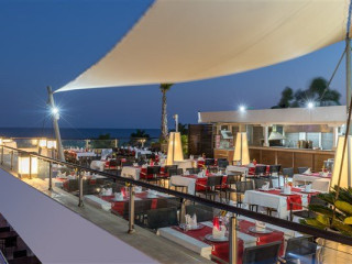 Seven Seas Hotel Blue Side