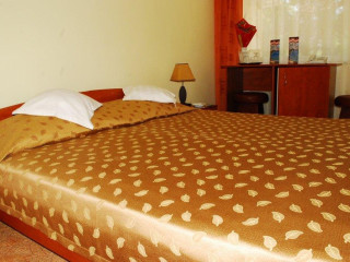 HOTEL APOLLO OVICRIS.
