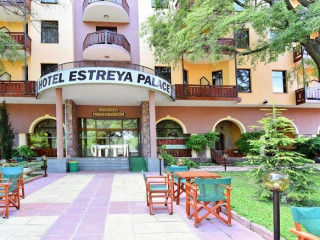 ESTREYA PALACE RESIDENCE 