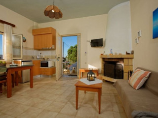 Fotis Studios And Apartments