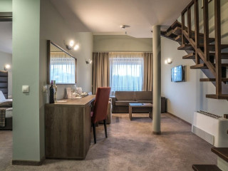 WHITE OLIVE PREMIUM HOTEL LAGANAS