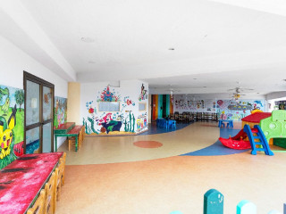 Coral Beach Hotel and Resort 