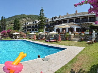 Prince Stafilos Hotel