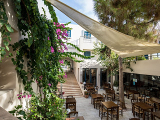 Castello Village Resort