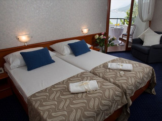 ADRIATIQ HOTEL LAGUNA (Makarska)