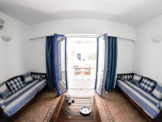 Katikies Studios and Apartments (D)