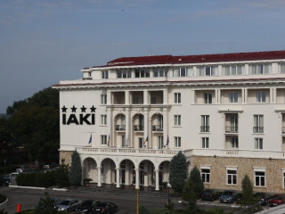 HOTEL IAKI