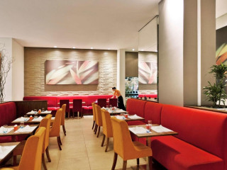 Ibis Al Barsha