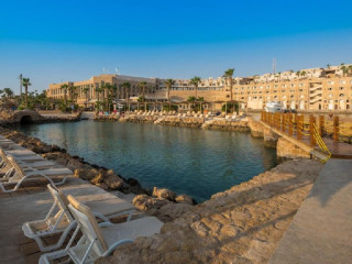 Shams Alam Beach Resort 