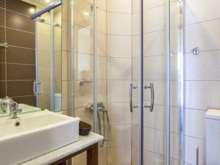 Blue Green Bay (Panormos)