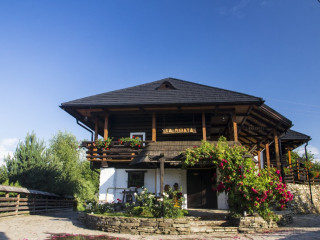 LA ROATA - CASA ANA