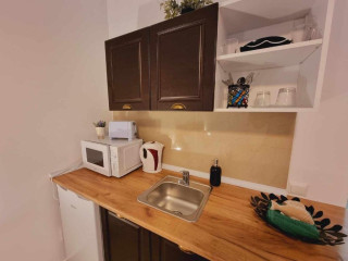 EFONLINE STUDIOS ON THE BEACH cm