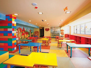 Happy Days Beach (K)