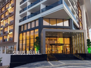 Sirius Deluxe