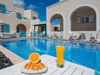 Alizea Villas Suites (Fira Santorini) 