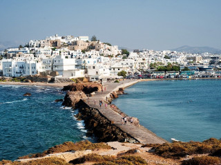 Periplu in Ciclade 4* (Mykonos-Paros-Naxos)