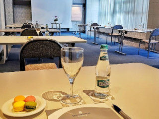 HOTEL CONTINENTAL FORUM ARAD.