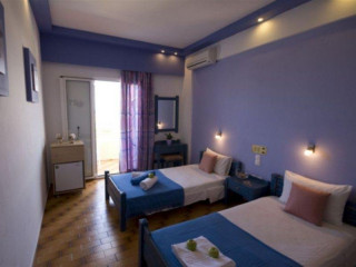 Nikos Hotel  (rec 2*)