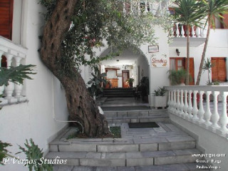 Pavlos Vergos Studios (Parga)