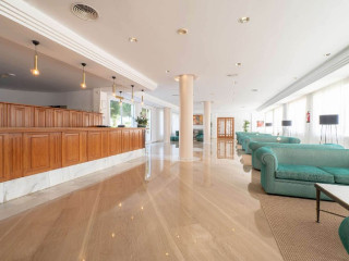 APARTHOTEL TROPICANA