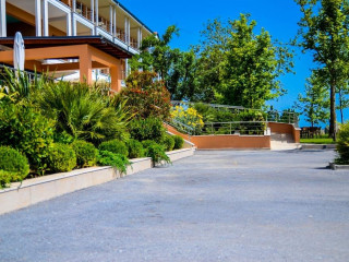Giannoulis Hotel