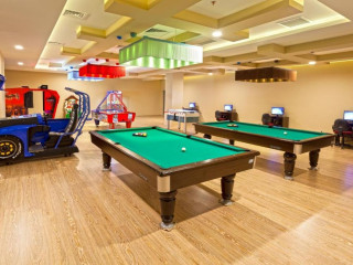 ROYAL GARDEN BEACH HOTEL